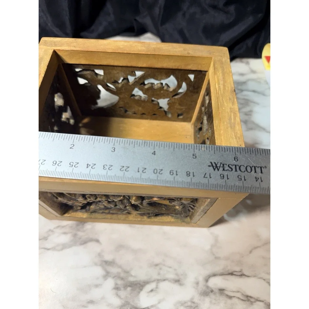 Heavy Solid Wood Decorative Box w/ Carved Acorn & Oak Leaf Panels 6×5×4.5 (2757)